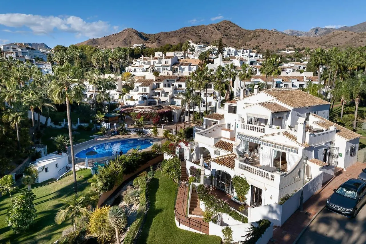 Rabat 6 El Oasis De Capistrano Villa Nerja