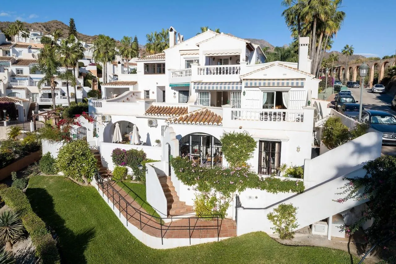 Rabat 6 El Oasis De Capistrano Villa Nerja Spain