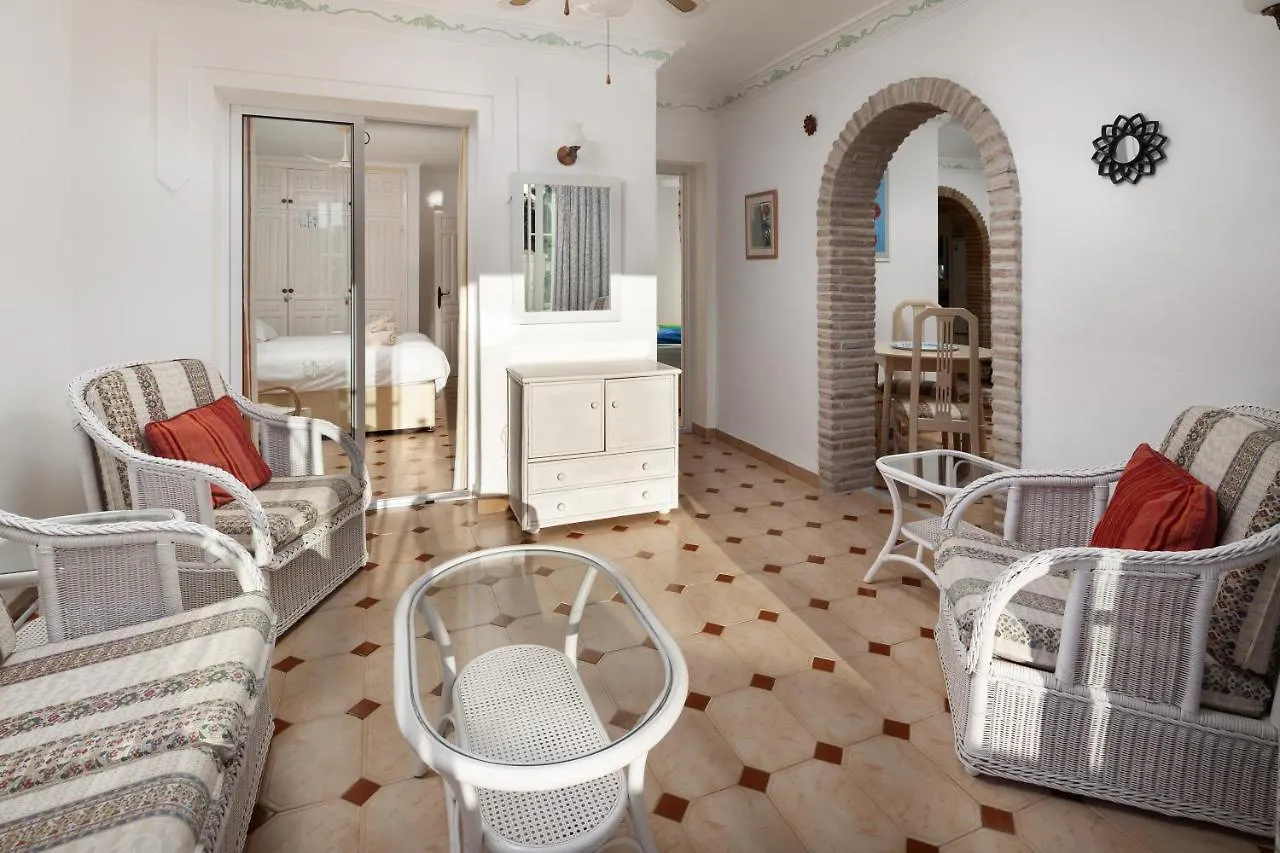 Rabat 6 El Oasis De Capistrano Villa Nerja